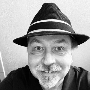 Meet your Posher, Kenneth